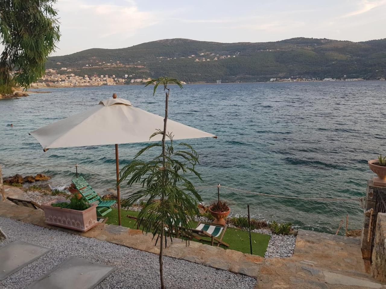 Roditses Beach Sea Front Apartments Samos Town Luaran gambar